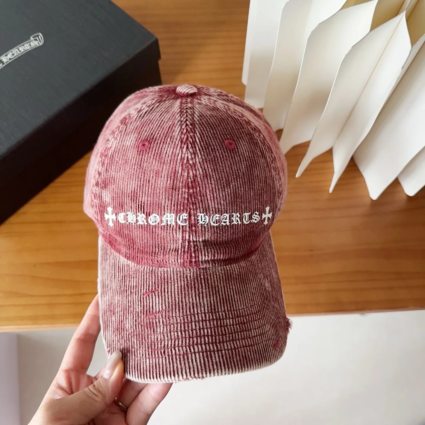 💰56 Chrome Hearts 💓Early autumn Korean style fashion retro distressed hole hat wear design versatile baseball cap peaked cap